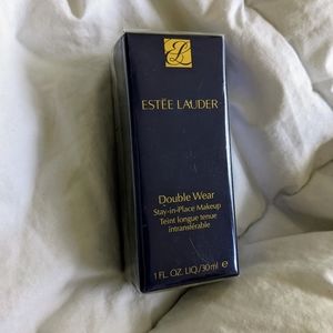Alabaster 0N1 Estee Lauder Double Wear Stay-in-Place Foundation